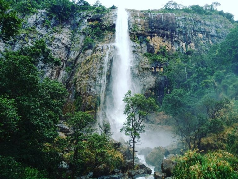 Beautiful Places in Sri Lanka for a One-Day Trip